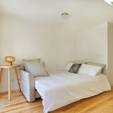 Modern Flat With Double Patio Right Next To Estrela Gardens Apartmán
