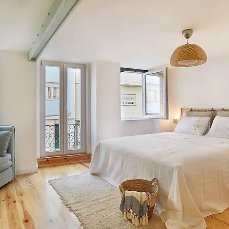 Lägenhet Modern Flat With Double Patio Right Next To Estrela Gardens